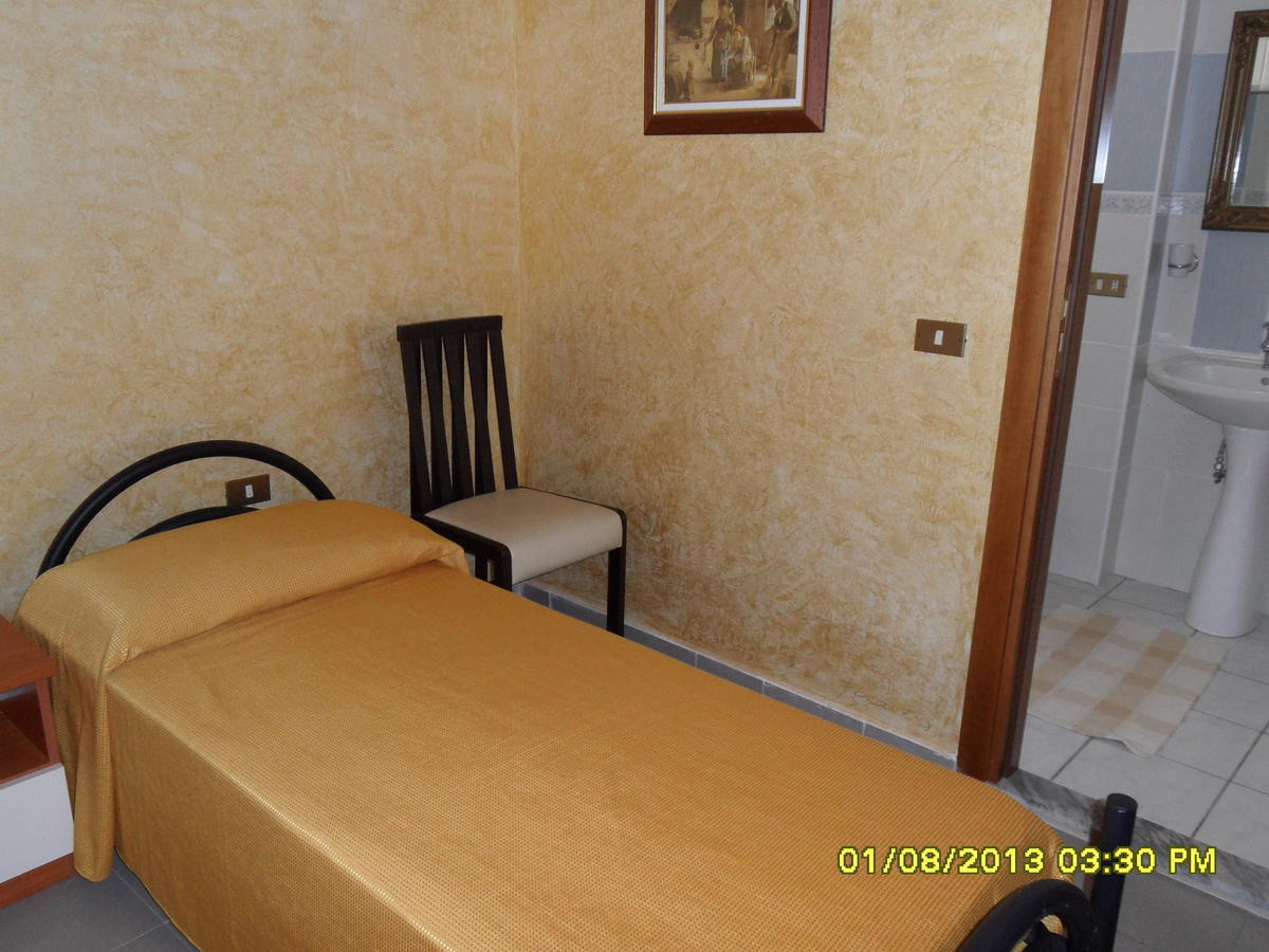 Bed & Breakfast Garrupa Marcellinara エクステリア 写真